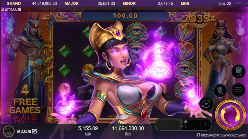 戰神賽特2 覺醒之力免費遊戲畫面，女神角色釋放能量爆擊